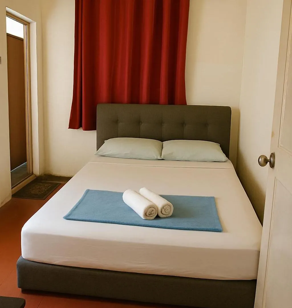 3133 Heritage Home Τζωρτζ Τάουν Δωμάτια σε οικογενειακή κατοικία